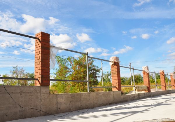 Brick Pillar Installation in Cuyahoga Falls