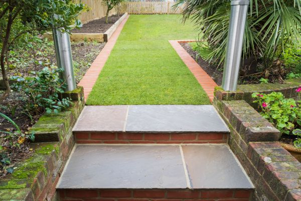 Brick Edging Service in Cuyahoga Falls